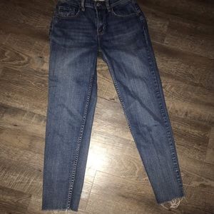 dark wash vintage icon style jeans